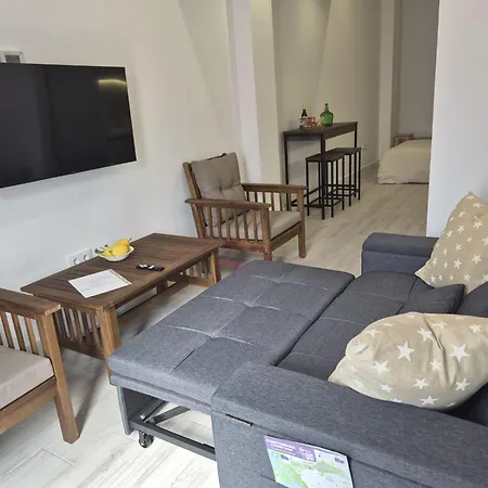 Acueducto Apartment *